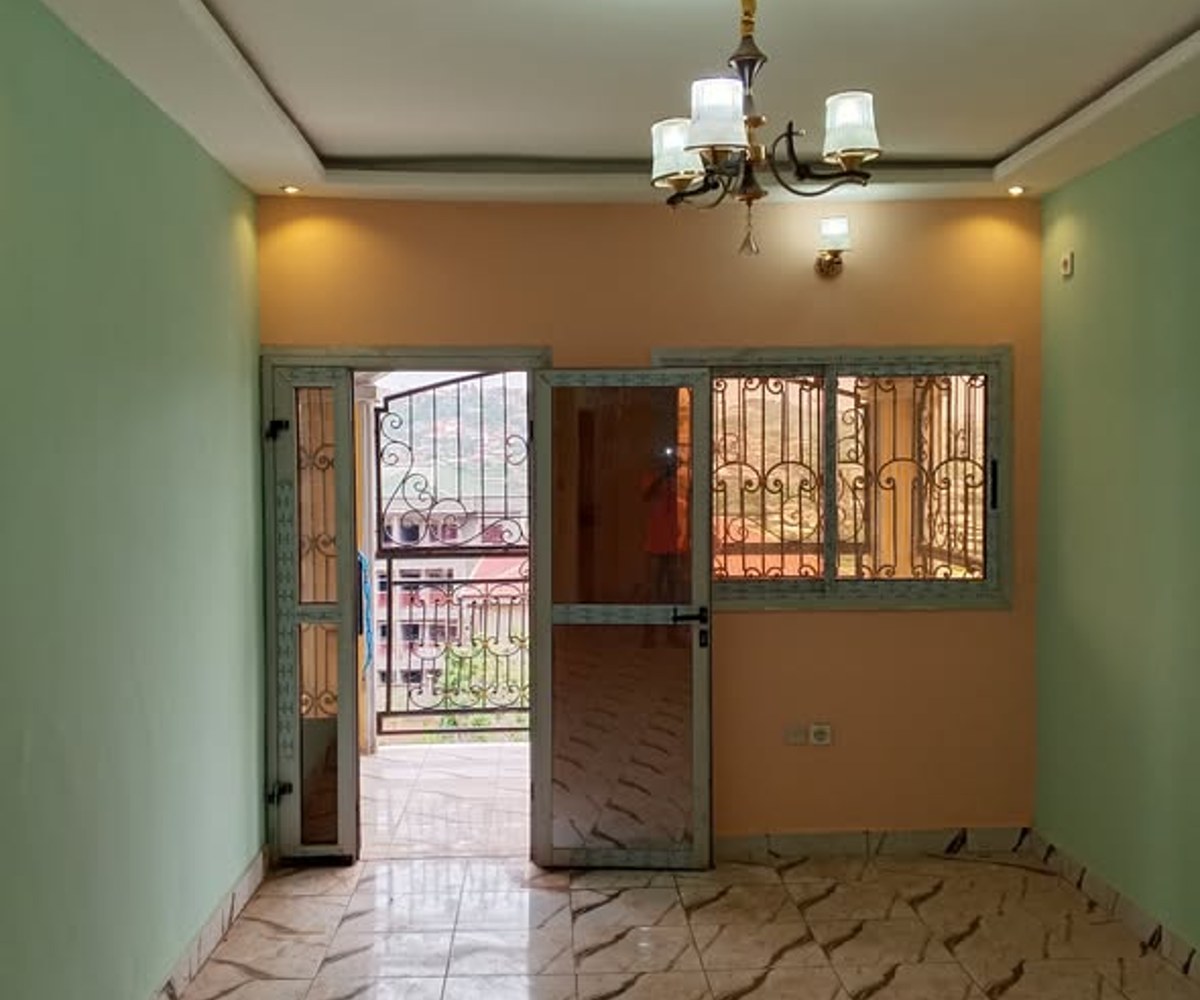 Appartement haut standing à Etoudi – 2 chambres