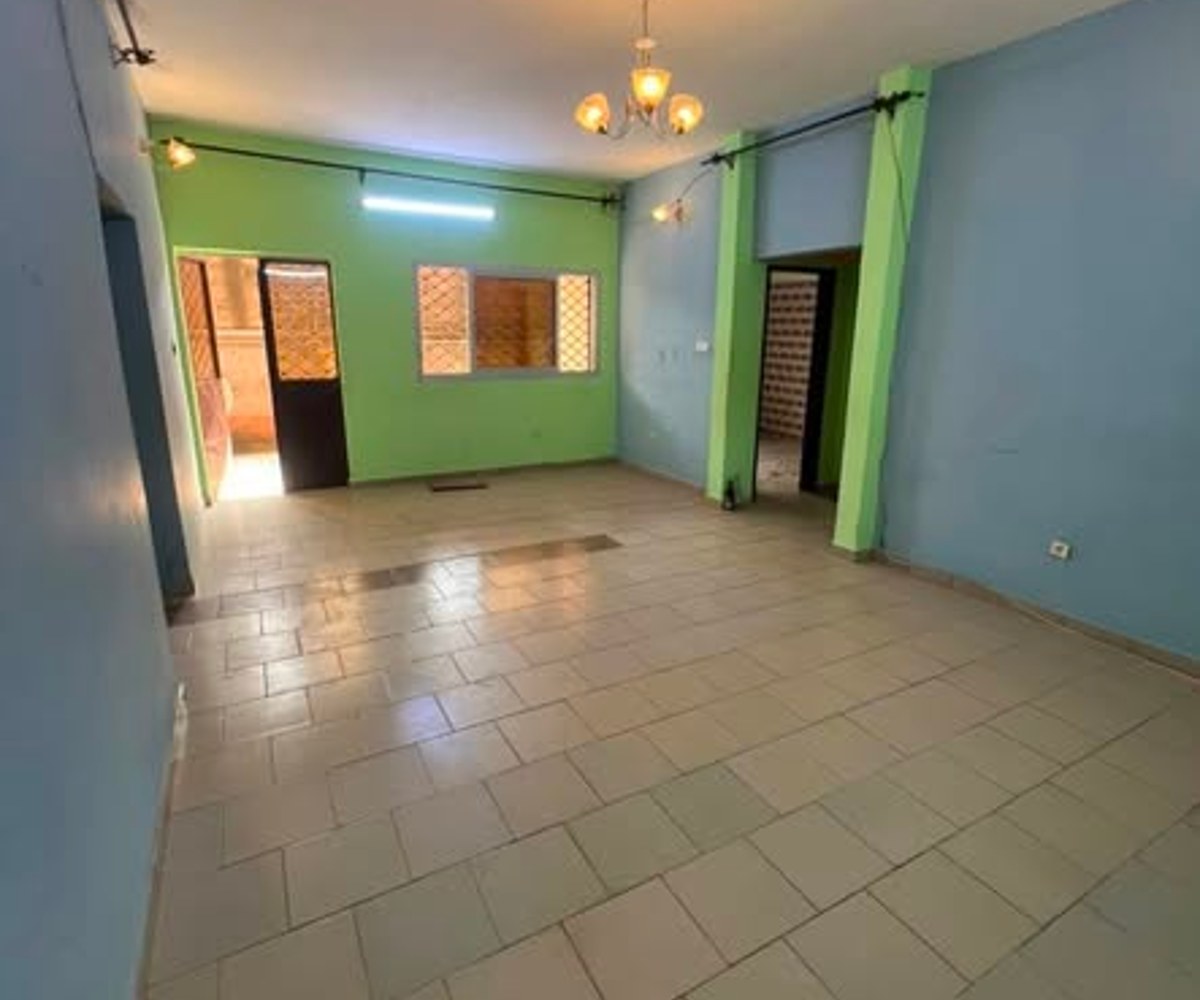 Appartement à louer à Mendong - 3 chambres