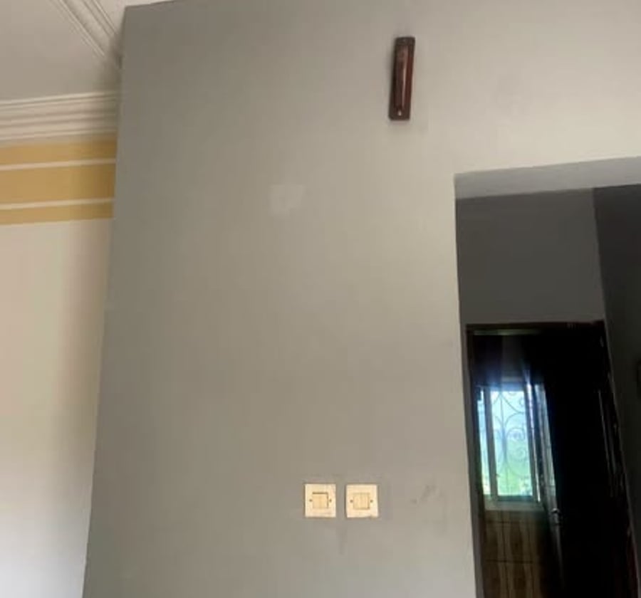 Studio moderne à louer à Mimboman Maetur