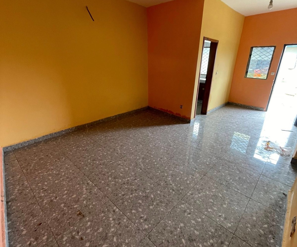 Appartement moderne neuf à Logpom