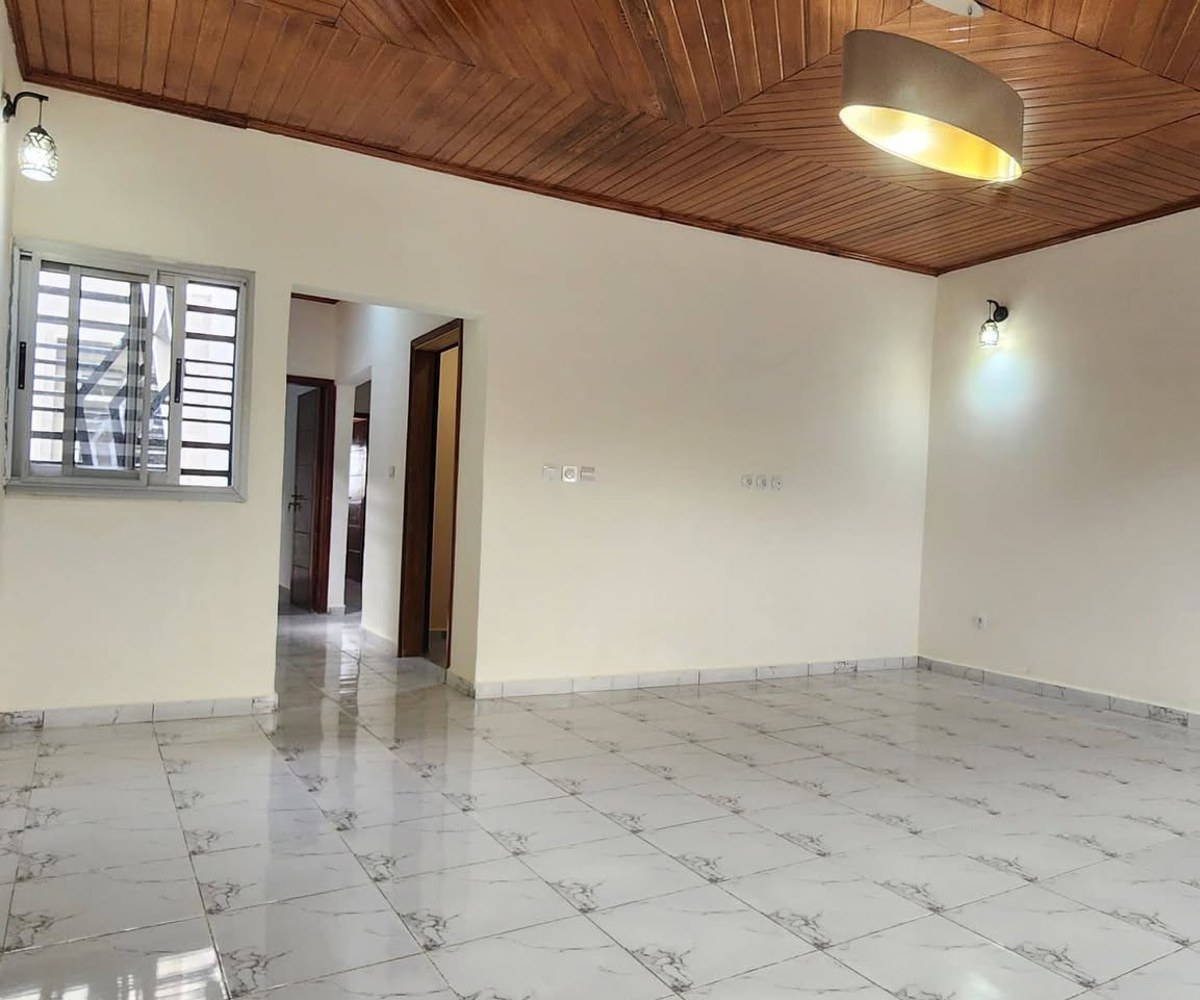 Appartement neuf 2 chambres à louer - Odza