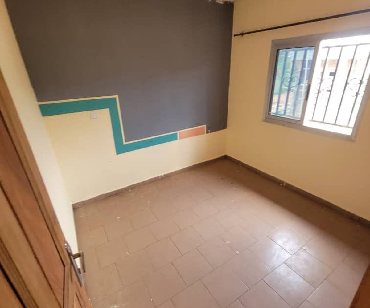 Appartement à louer - Éleveur, Yaoundé