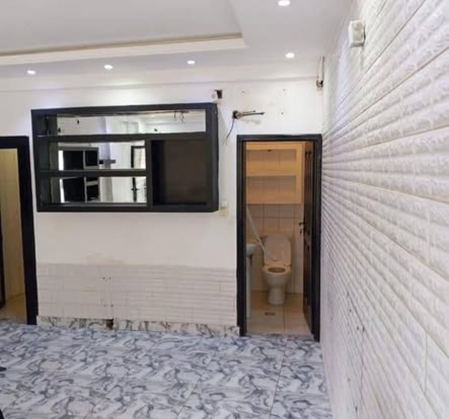 Boutique à louer - Bonapriso