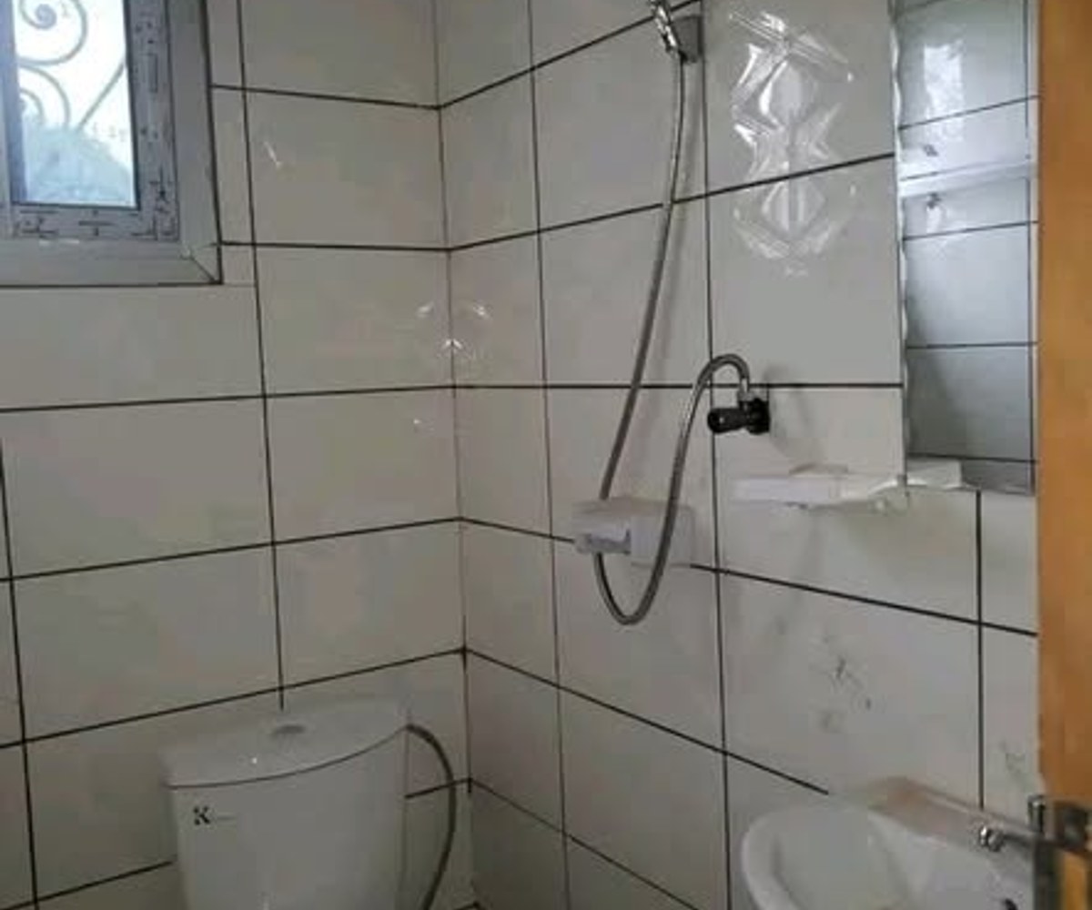 Vaste studio moderne à Village, Douala