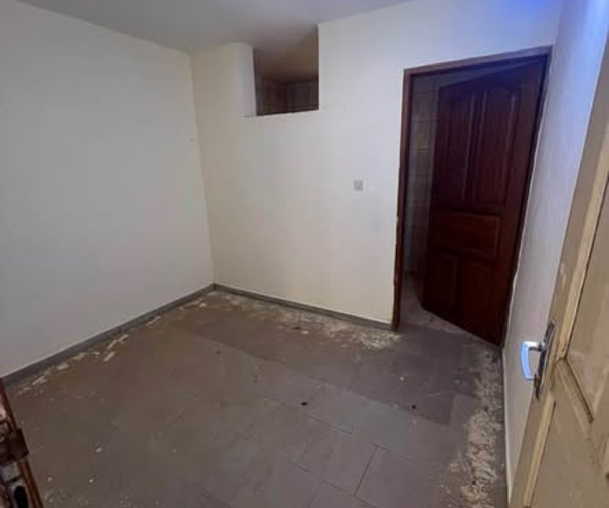 Studio moderne à louer - Mendong carrefour banane