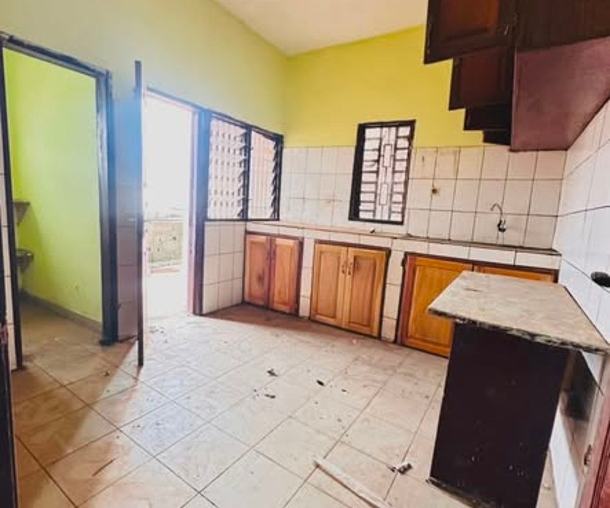 Appartement moderne à Biyem-Assi
