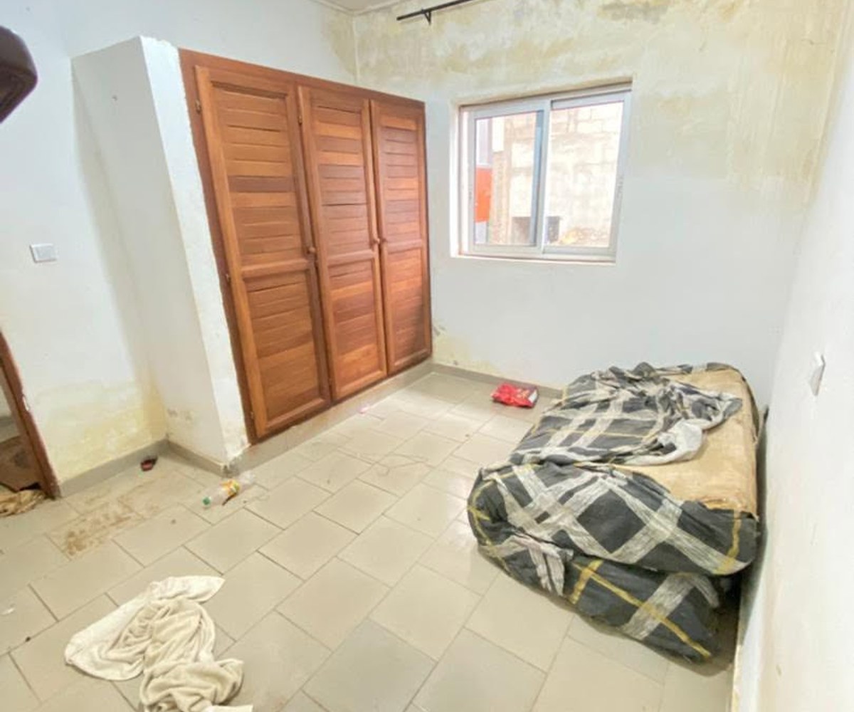 Studio moderne à louer à Etoug-Ebe