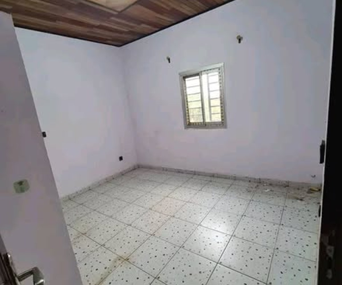 Studio moderne à Nkoabang