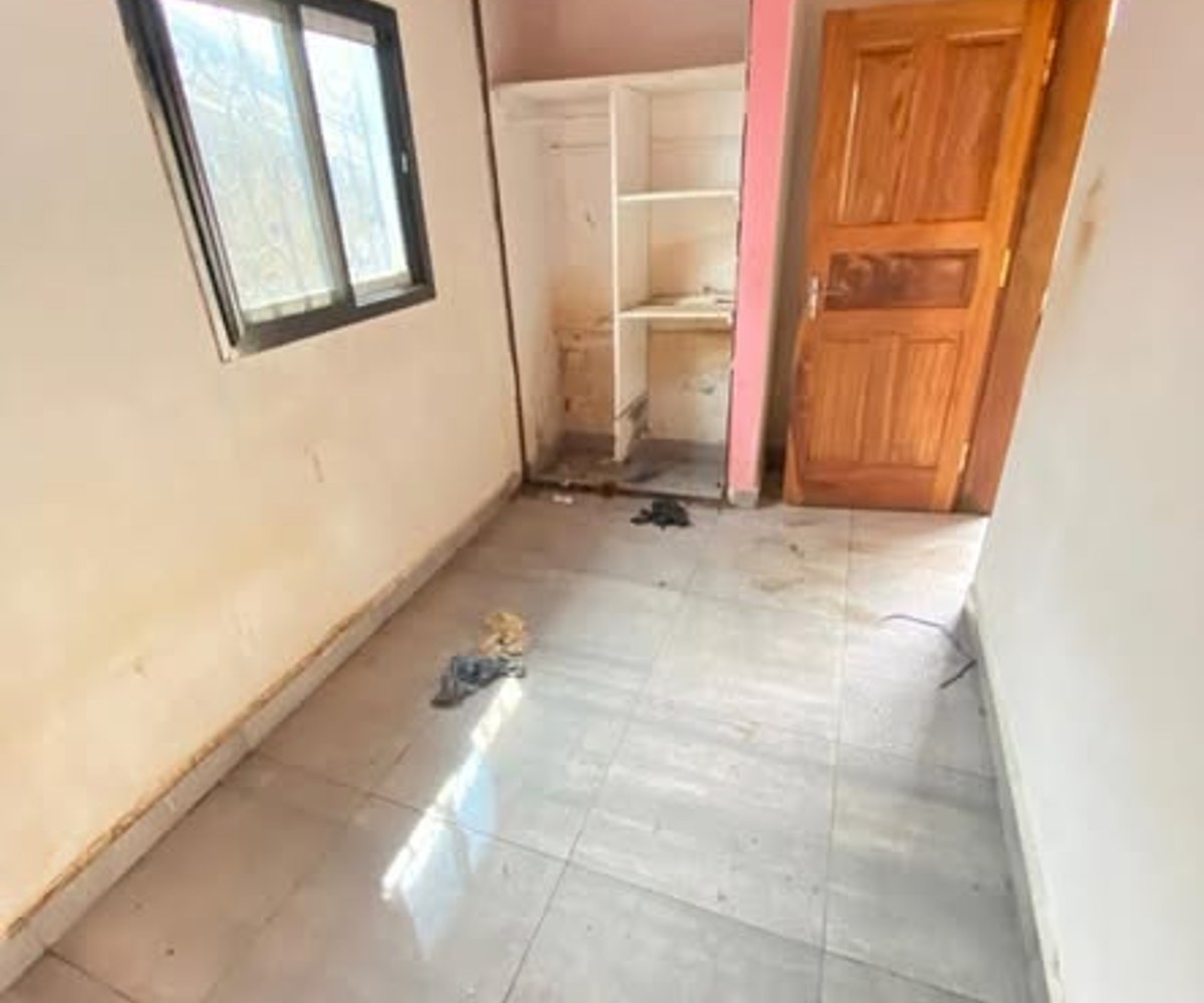 Studio moderne à Bonamoussadi