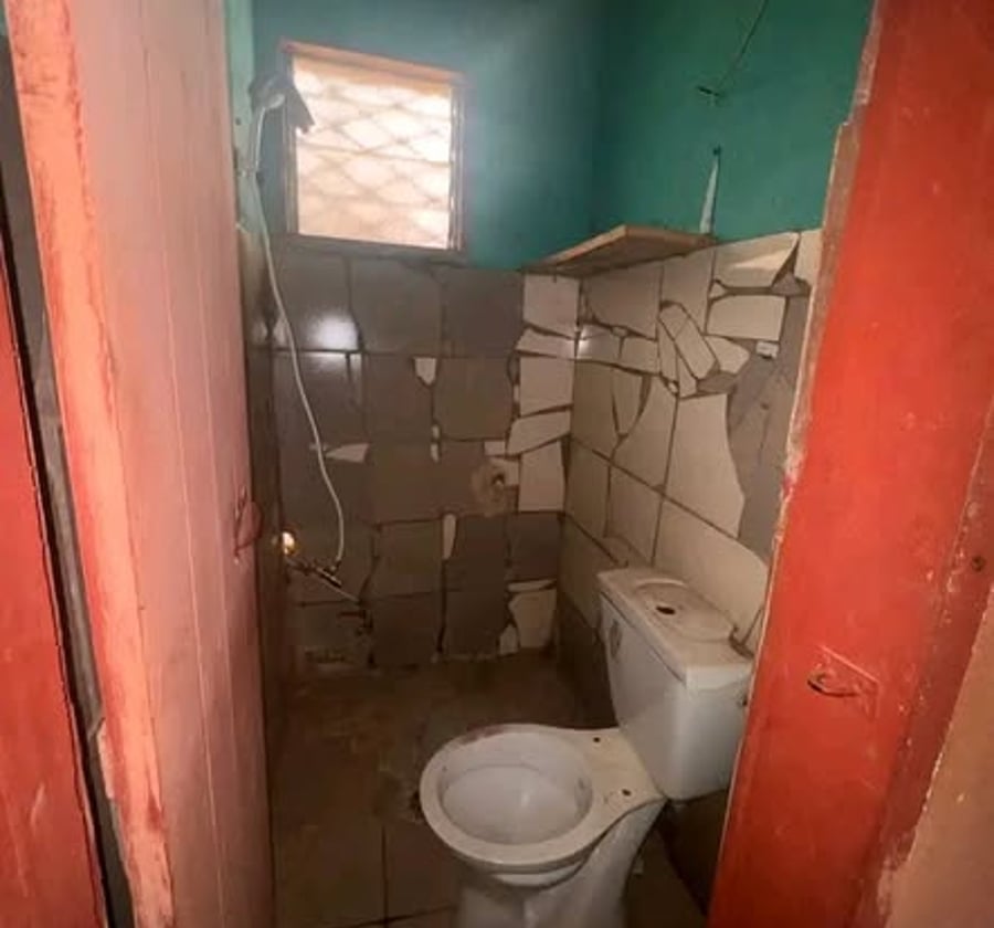 Studio moderne à louer à Ngousso - 35 000 FCFA/mois
