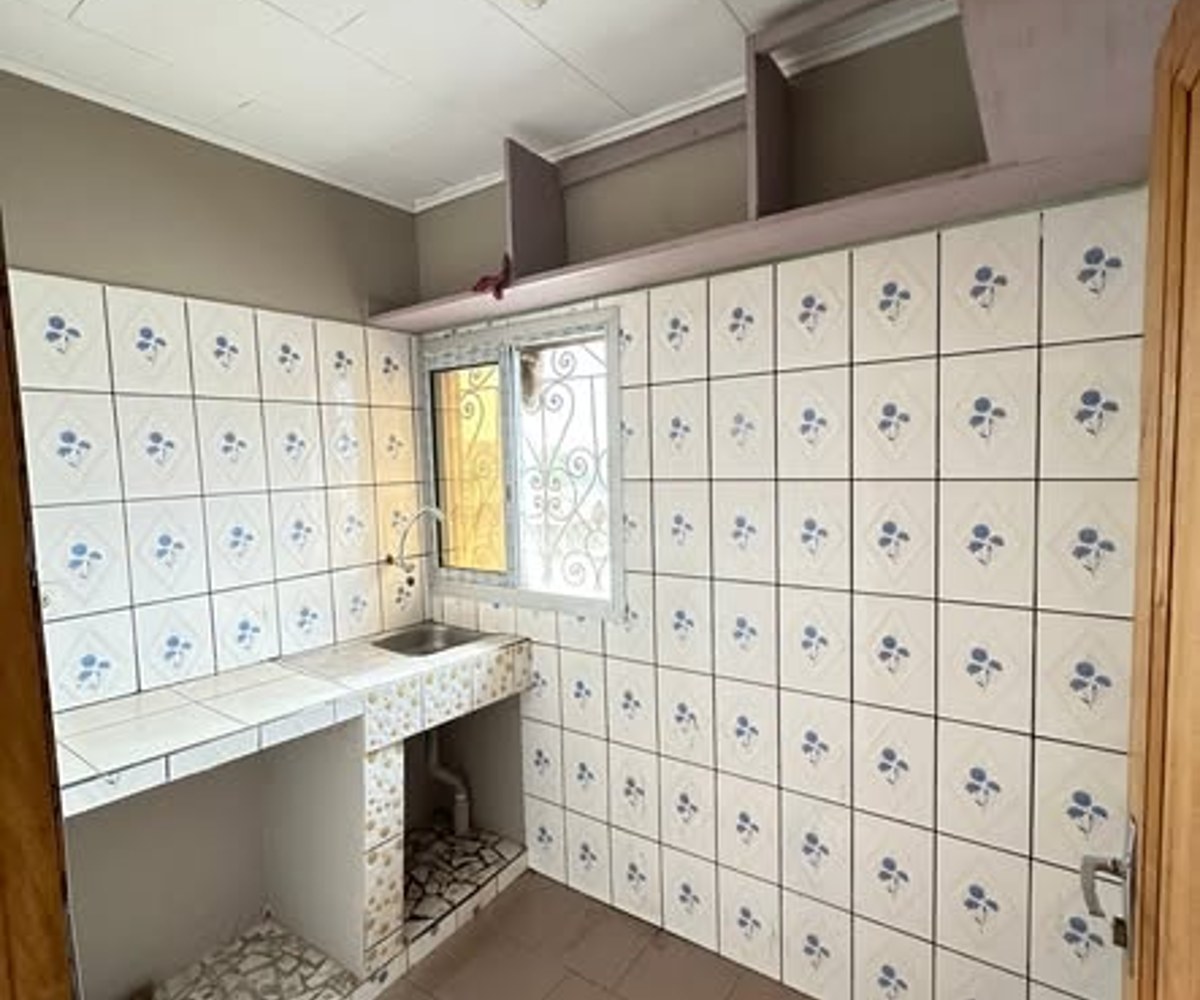 Studio à Yassa - 60 000 XAF/mois