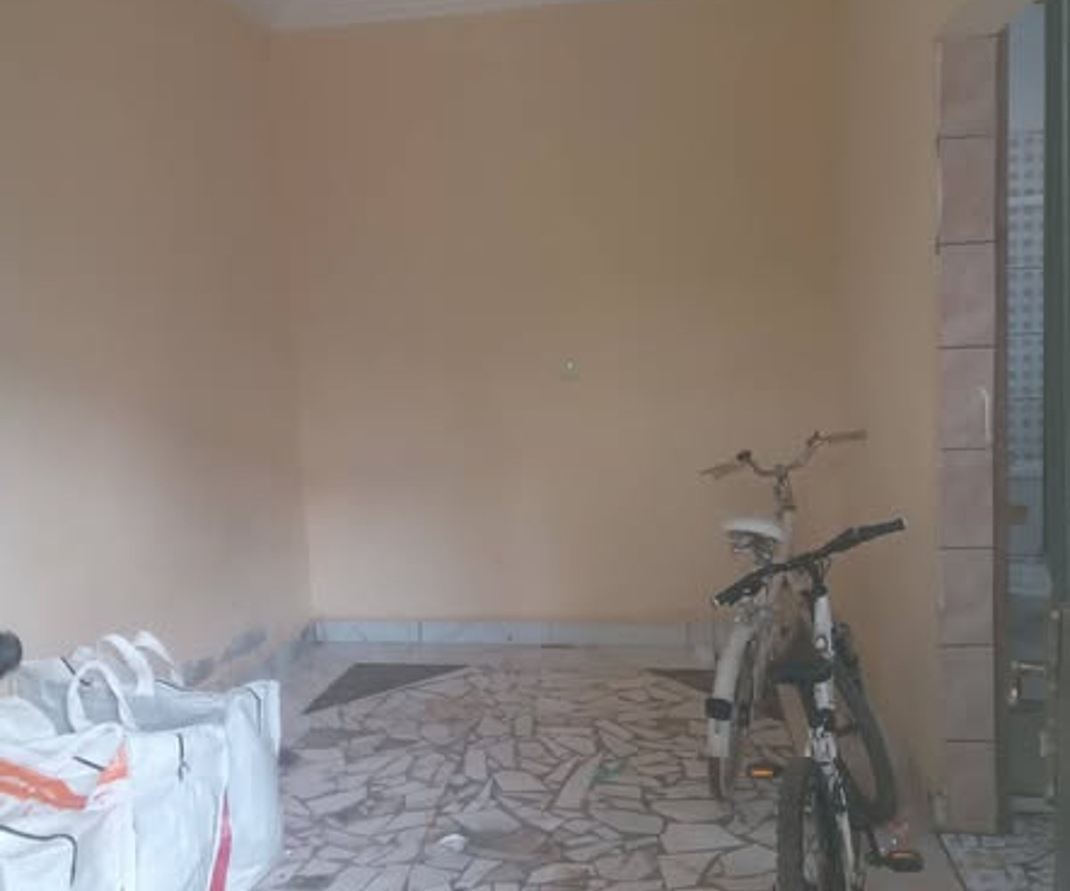 Chambre moderne à louer à Biyem-Assi