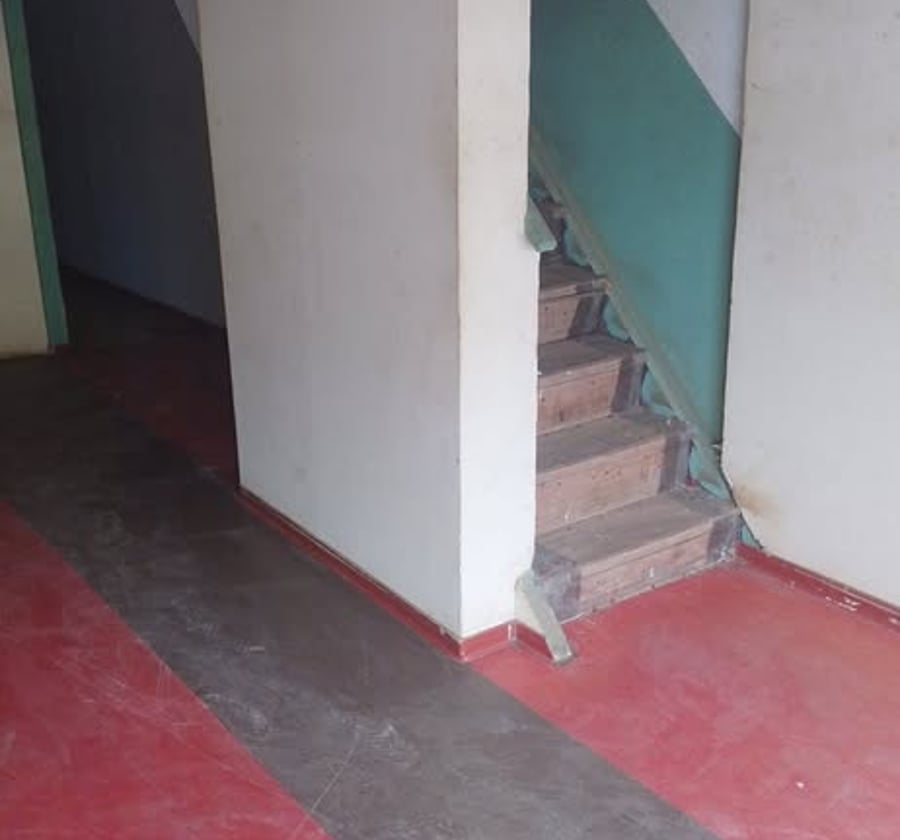 Emplacement commercial à louer à Yaoundé Tsinga