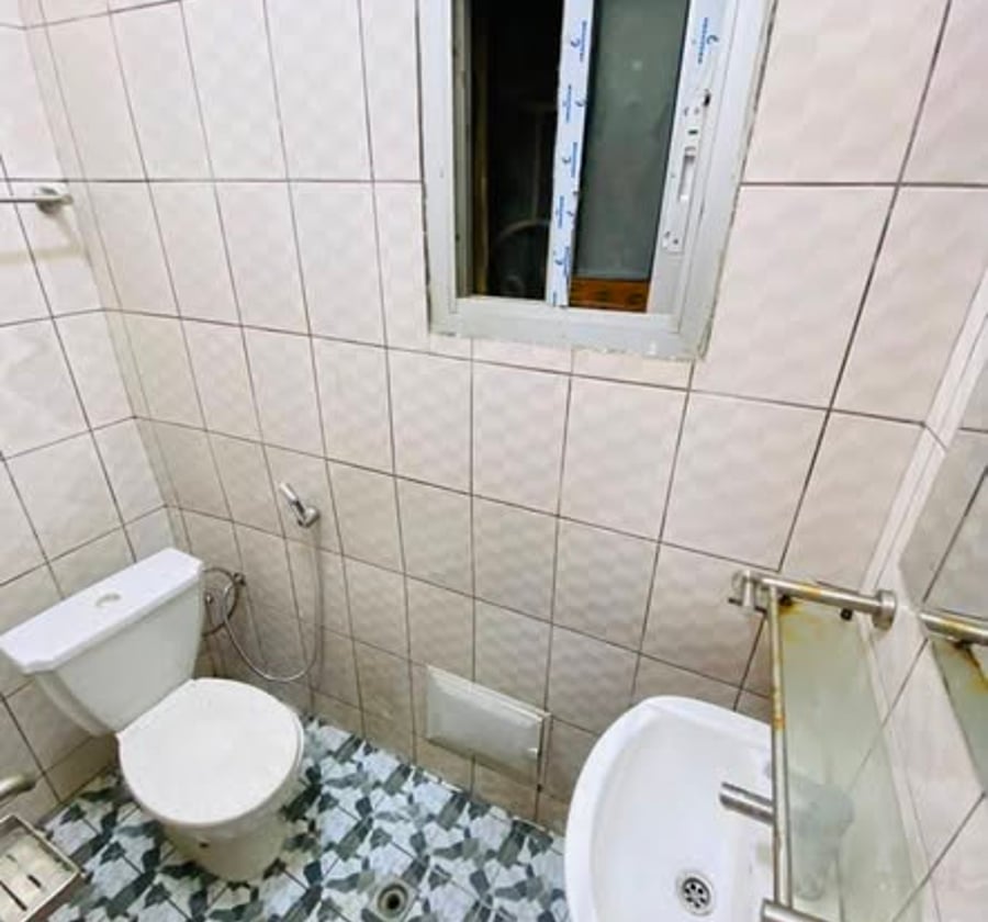 Studio moderne à louer à Makepe Saint Tropex