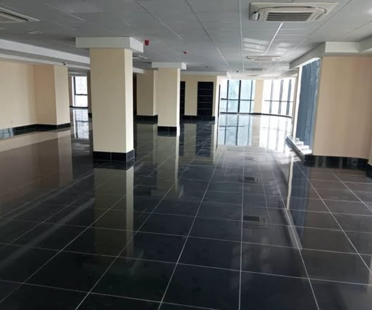 Open-space à louer à Bonanjo, Douala