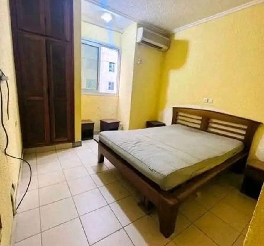 Chambre moderne à louer à Akwa (Lycée)
