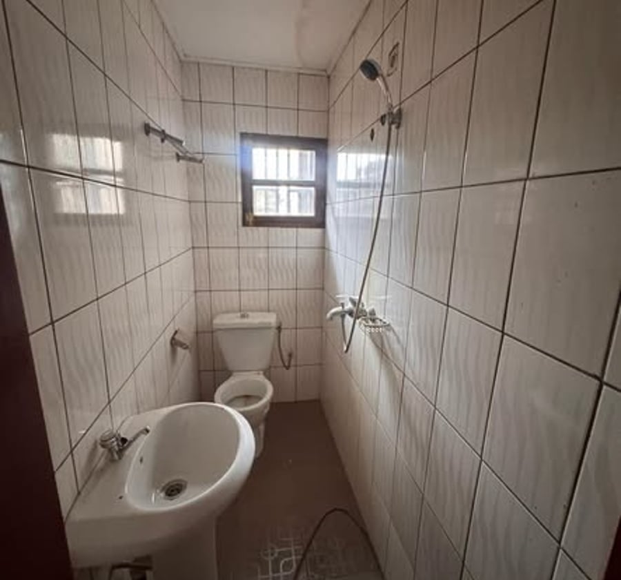 Studio à louer - Étoudi, Yaoundé