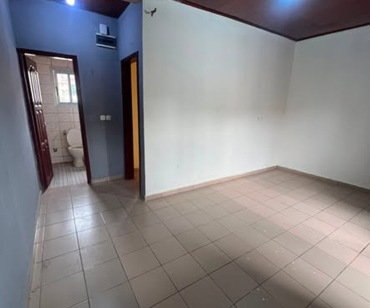 Studio moderne à louer - TKC Yaoundé