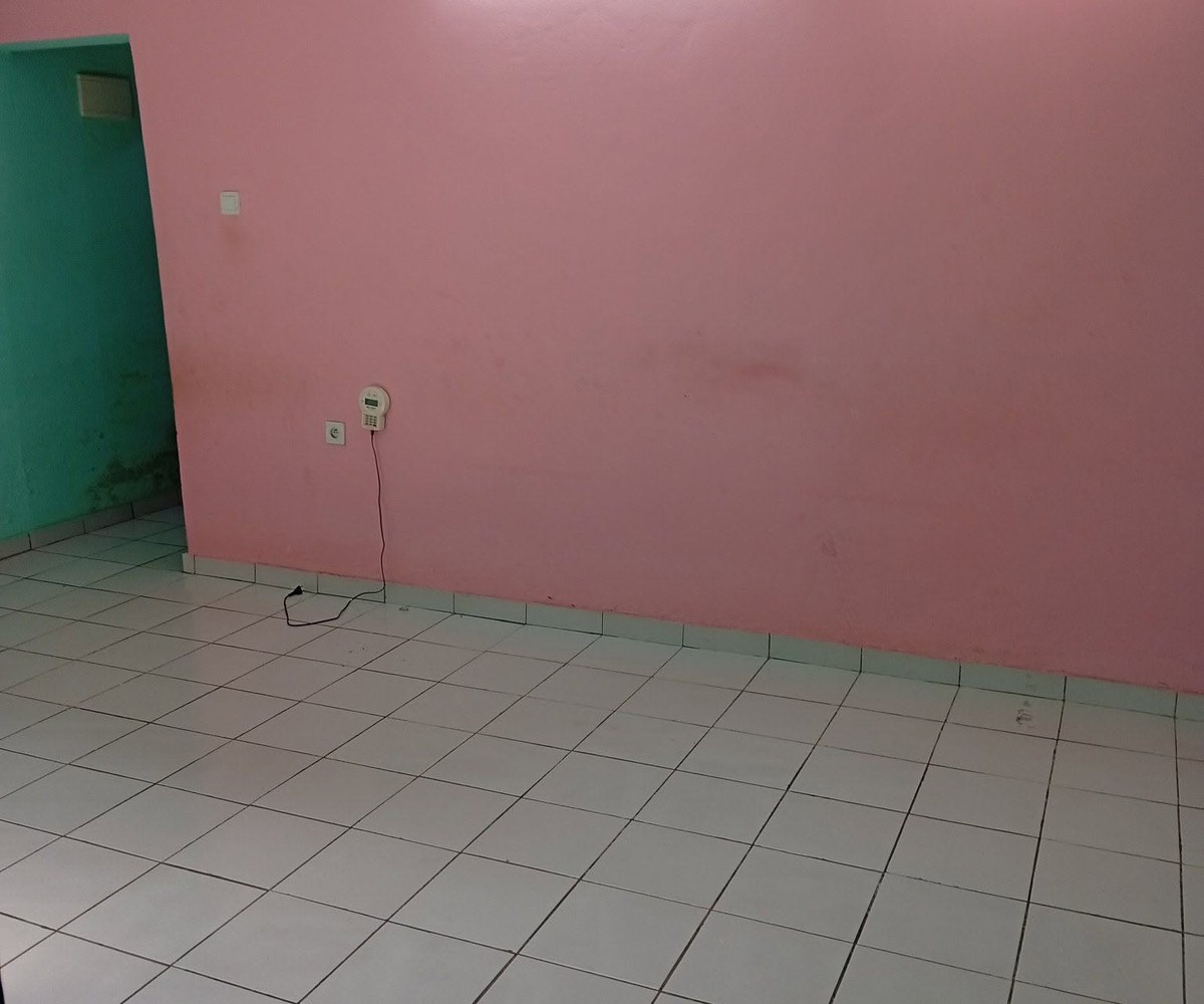 Studio moderne à louer au PK12 Douala