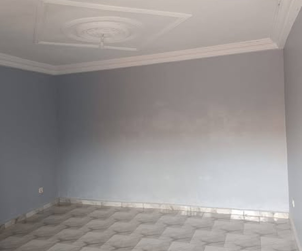 Chambre à louer à Barrière Ahala