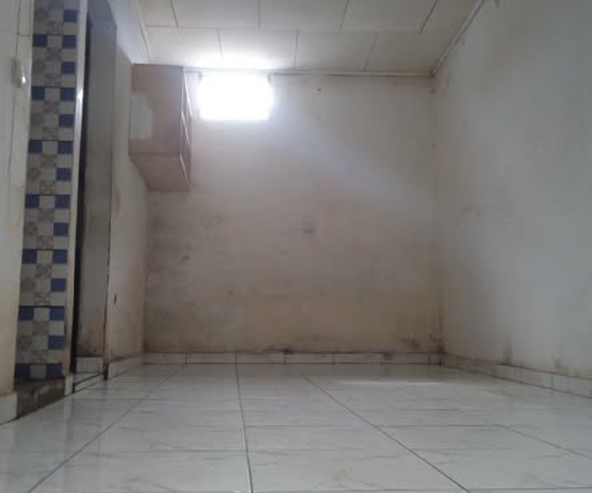 Chambre moderne à Ndogpassi II – 30 000 FCFA