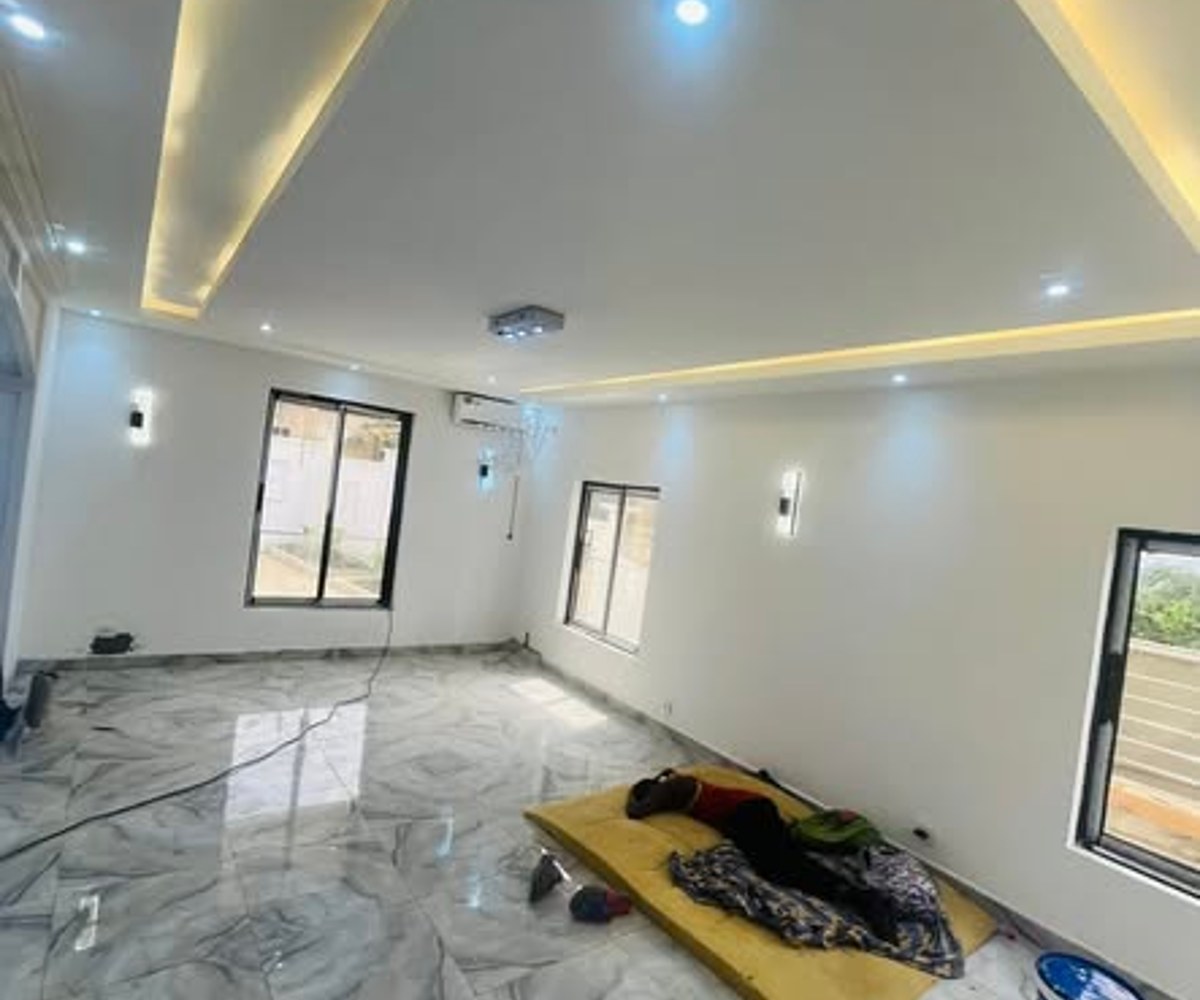 Duplex haut standing à vendre – Odza (Happy) – 600 m²