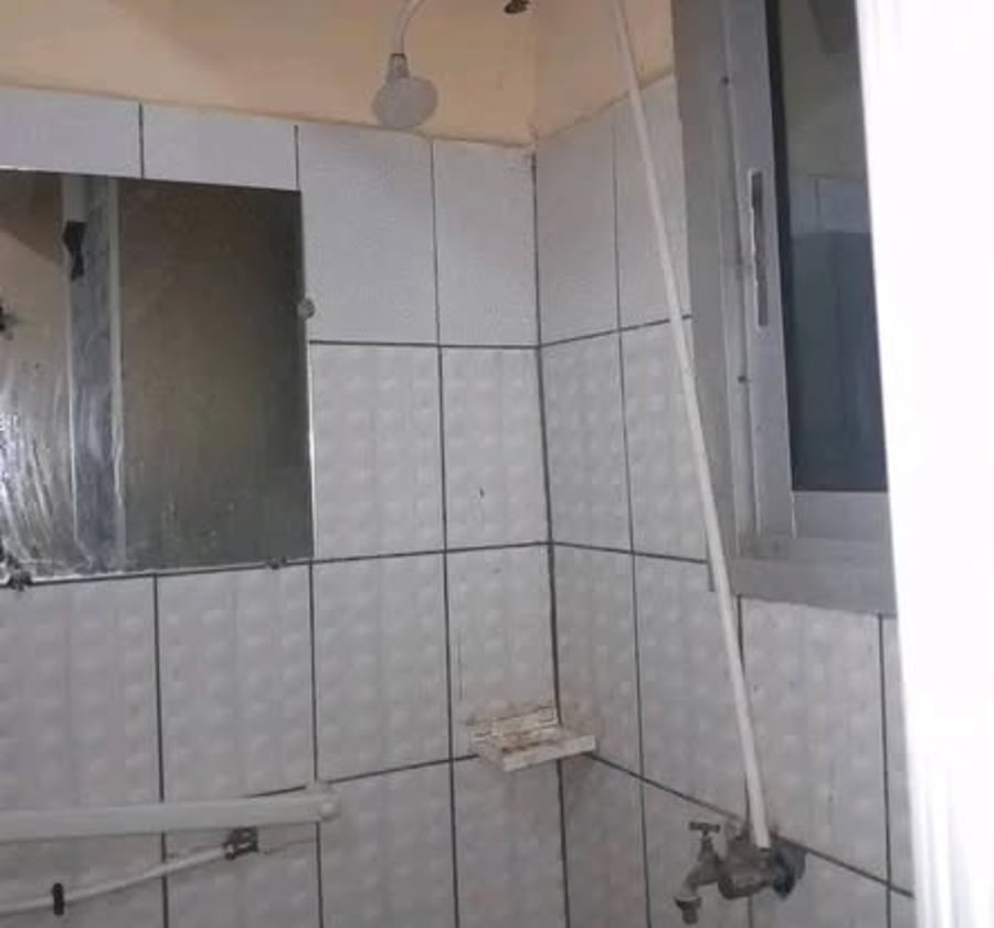 Chambre moderne 3 pièces à louer à Mvog-Betsi