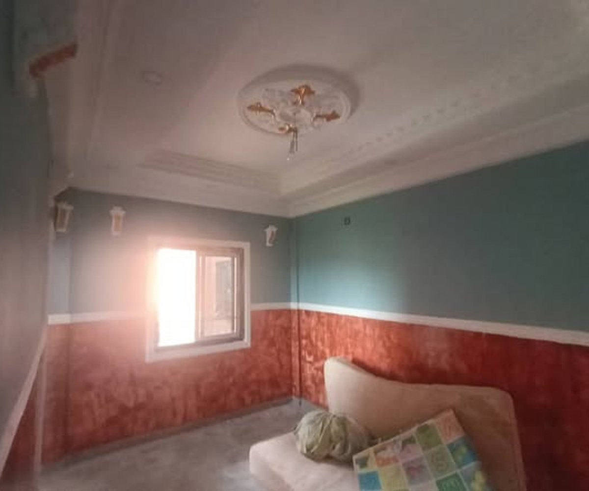 Studio moderne à louer à Nkolbisson Carrefour