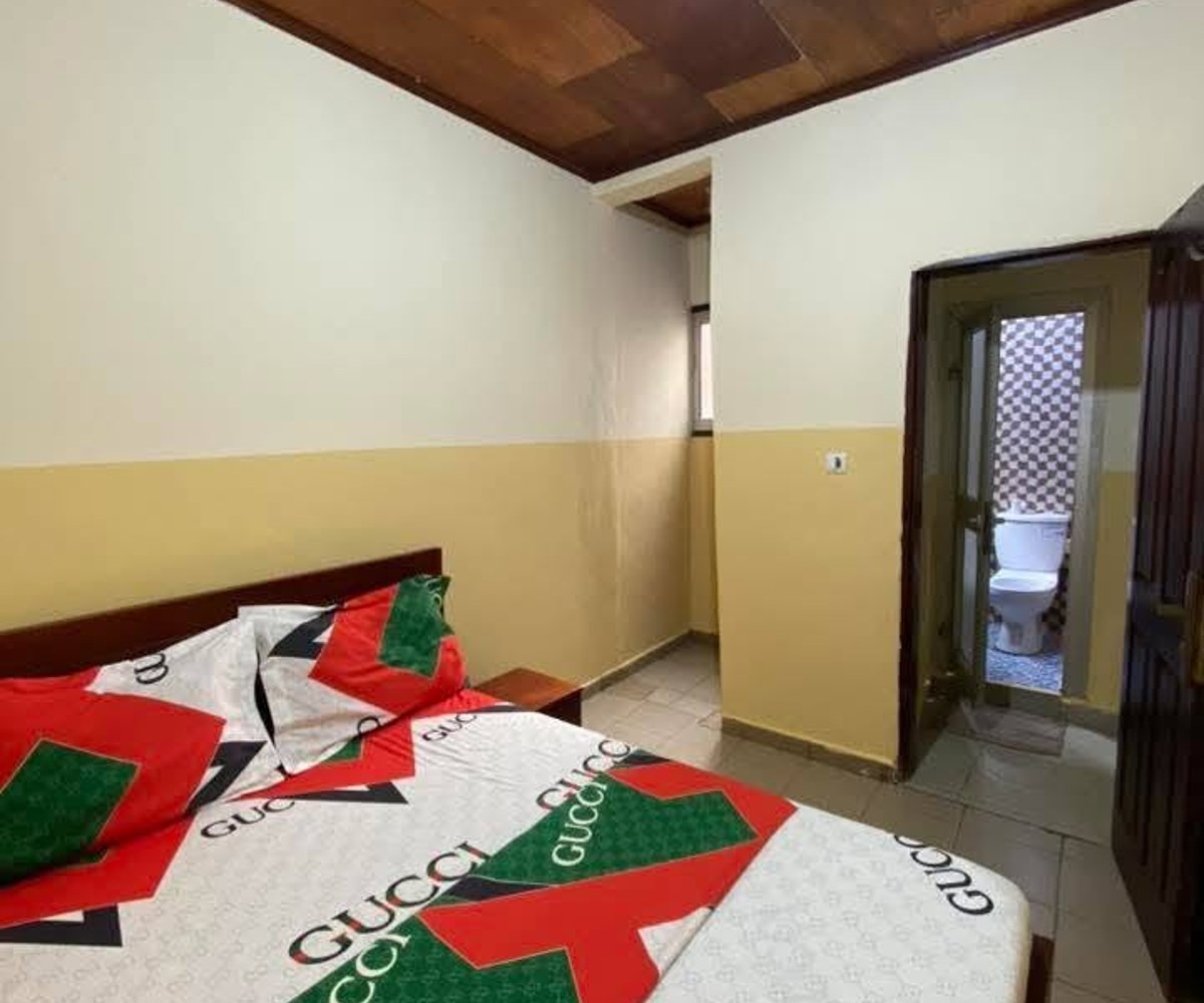 Studio meublé haut standing à Yaoundé Biyem-Assi Niki