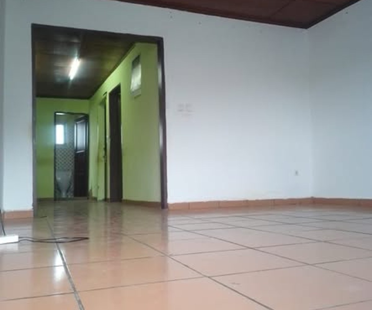 2 appartements staffé et lambris à Akwa Nord