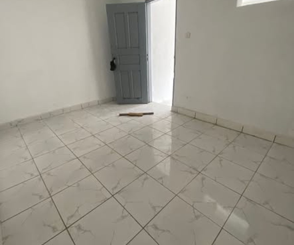 Studio moderne à Nyalla - 40 000 FCFA/mois