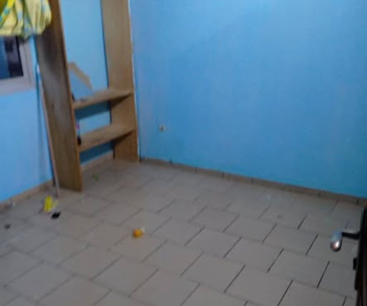 Studio à louer à Ndogbong