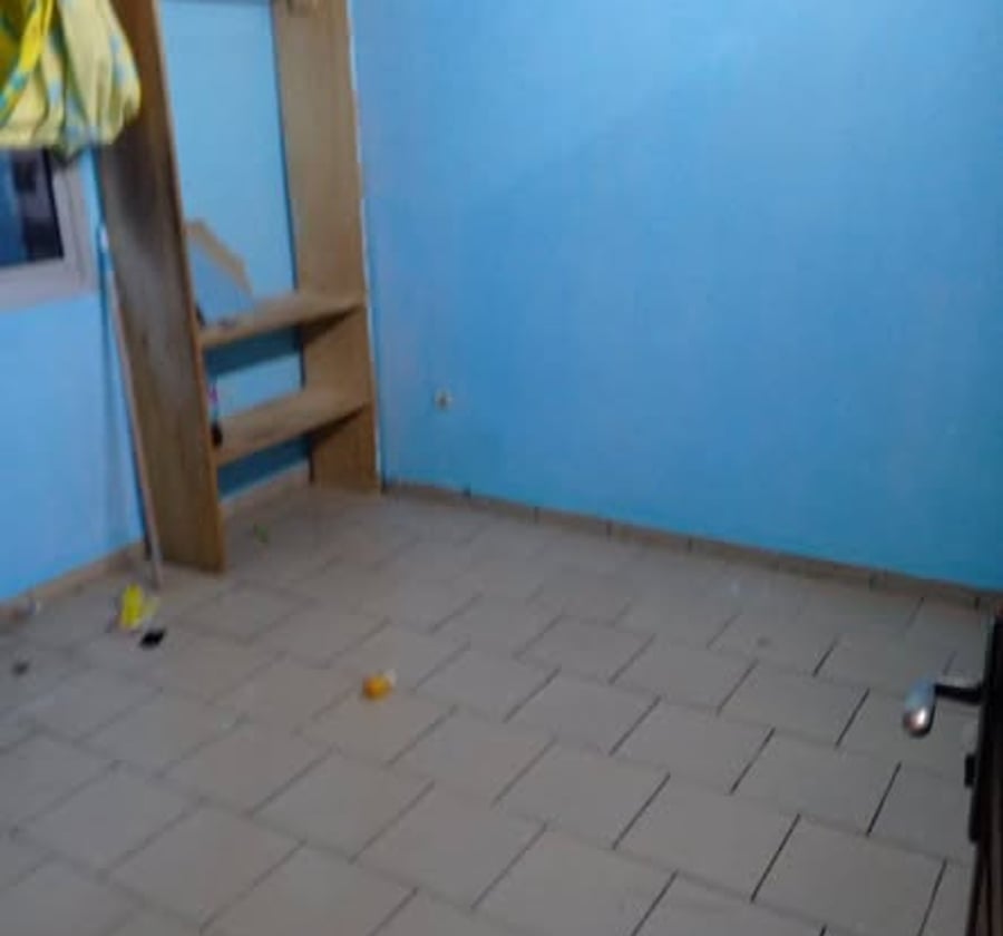 Studio à louer à Ndogbong