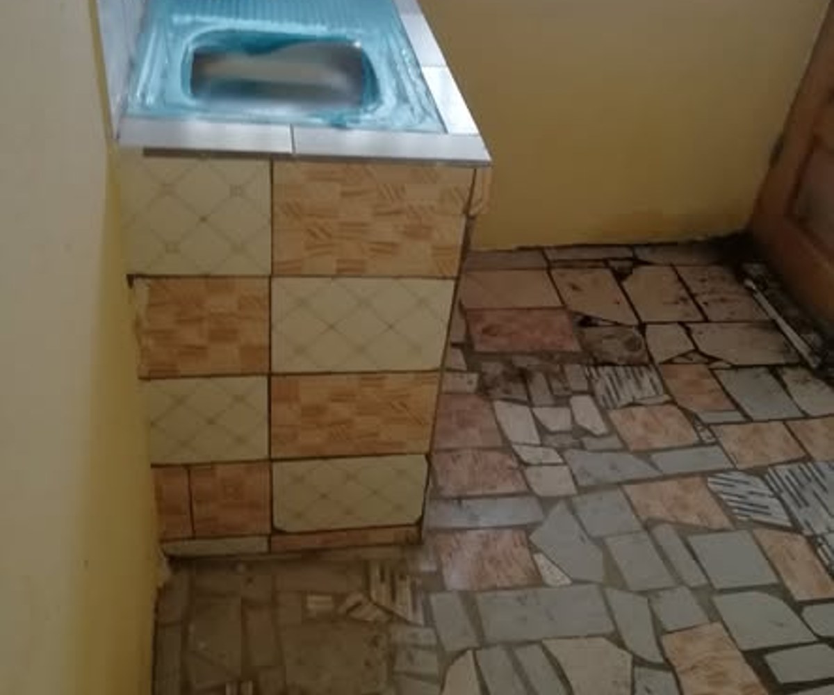Chambre moderne à louer - Bonaberi, Douala