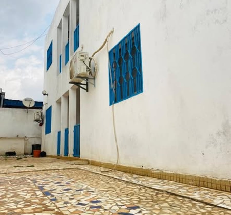 Duplex à louer - Nsimeyong - 6 chambres