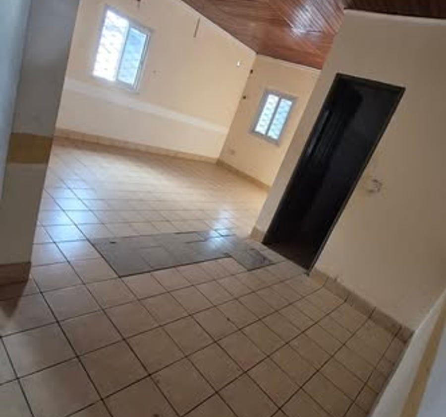 Appartement moderne 2 chambres - Village, Douala