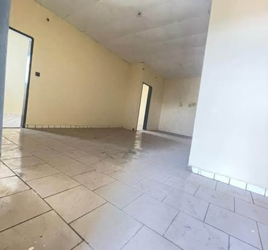 Appartement moderne semi individuel à louer - Biyem-Assi