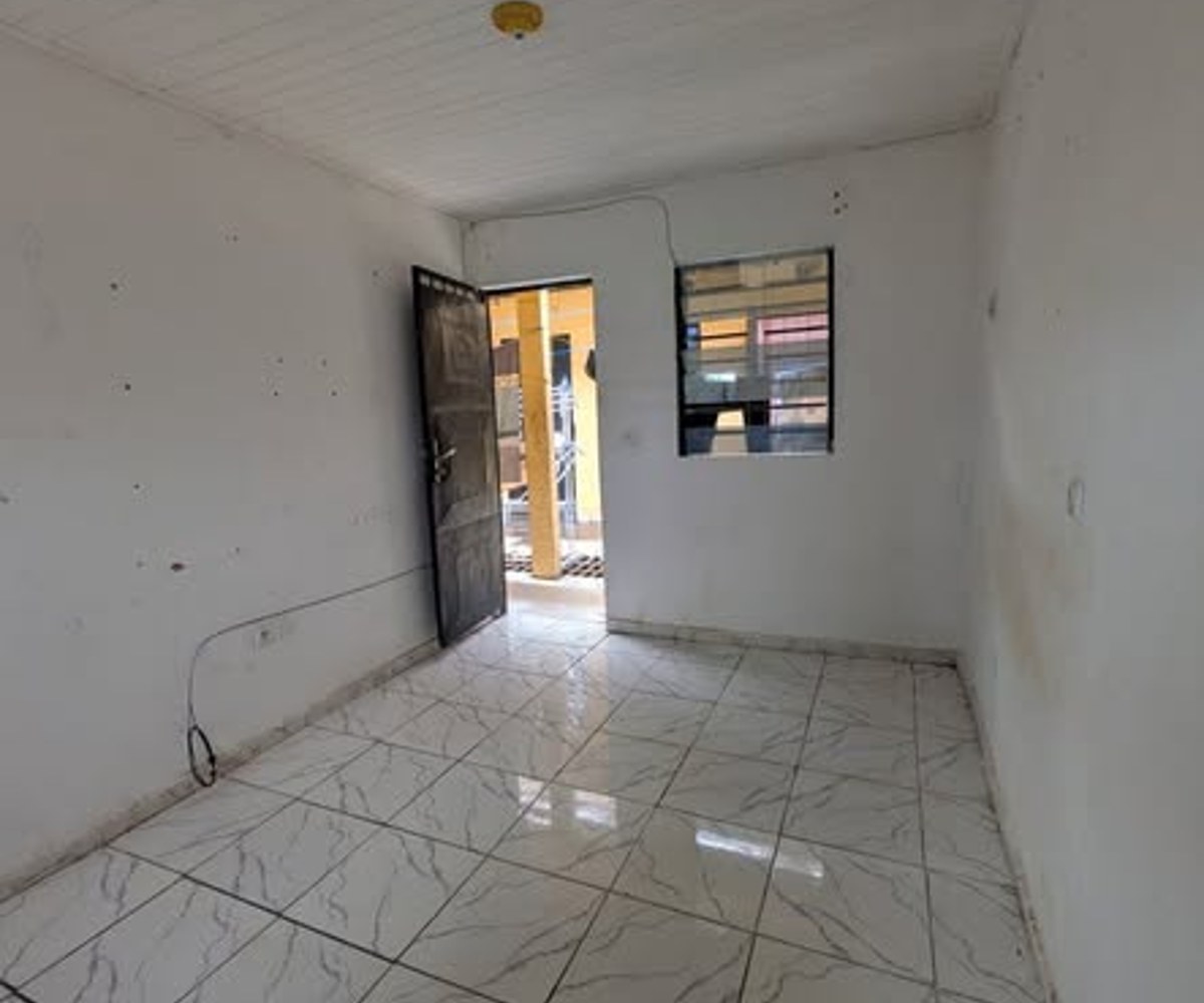 Chambre moderne à Logbessou