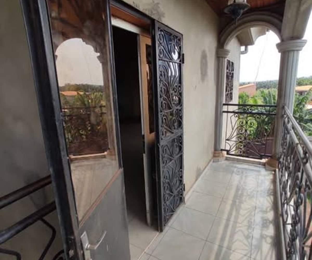Appartement à louer - Nkolanga (près d'Awae Escalier) - 75 000 FCFA/mois