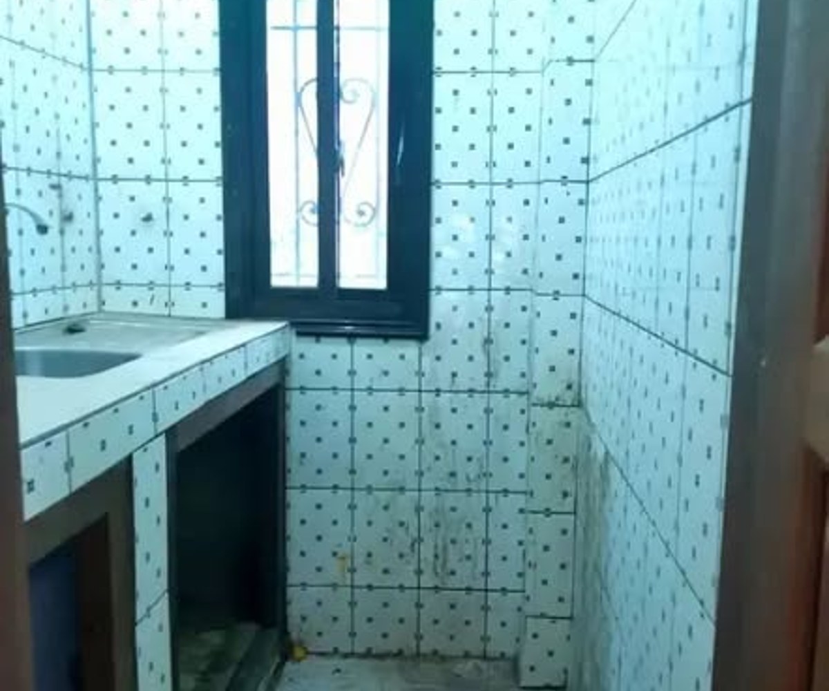Studio moderne à Village, Douala