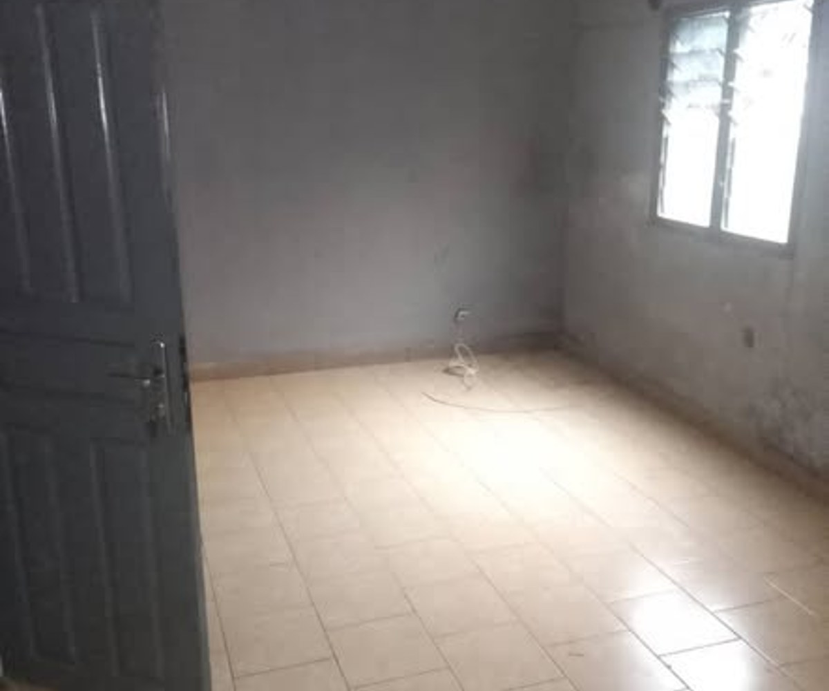 Chambre moderne à Obobogo - 30 000 FCFA/mois