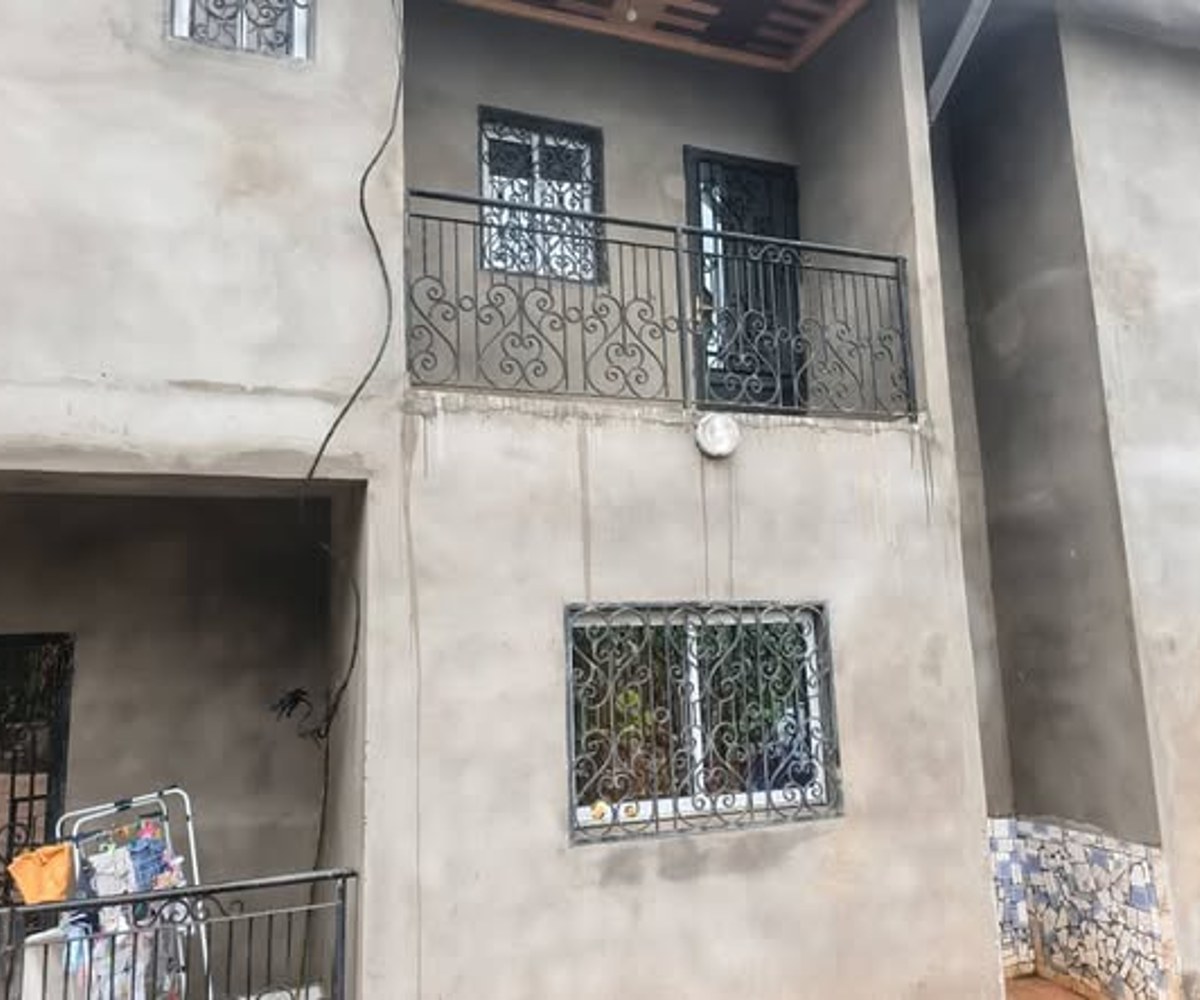 Duplex à vendre à Yaoundé Nkolbisson
