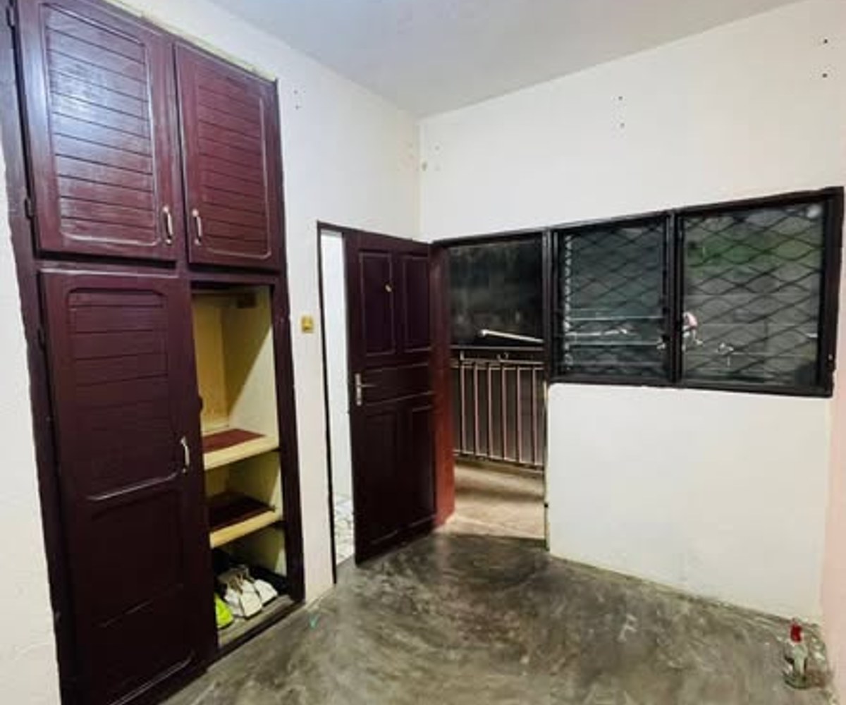 Chambre moderne 3 pièces - Ange Raphaël, Douala