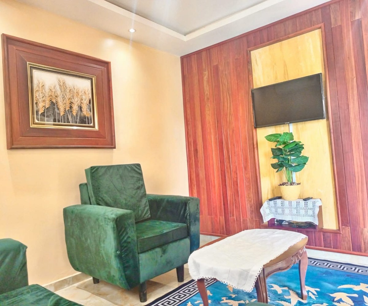 Guest House  for rent in Biyem-Assi, Yaoundé : FCFA 25000