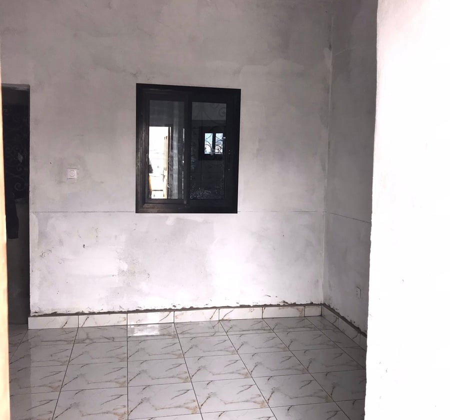 8 chambres modernes à Ngoa-Ekele, Yaoundé