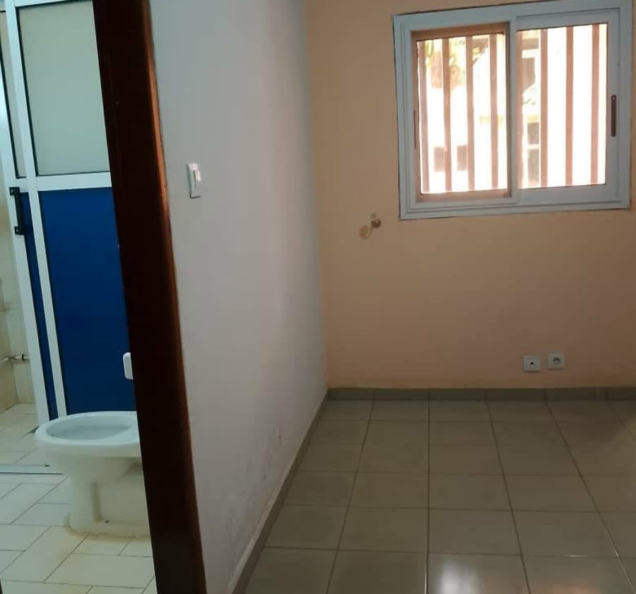 Appartement 3 chambres à louer - Omnisport, Yaoundé