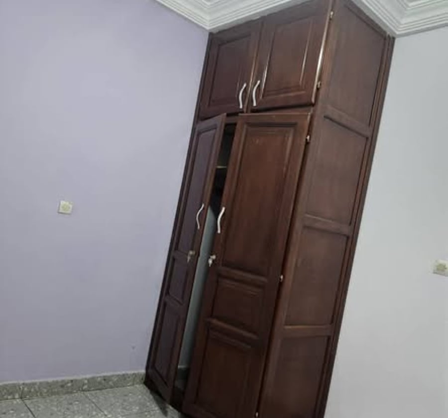 Appartement 2 chambres 2 douches à louer à Nkoabang