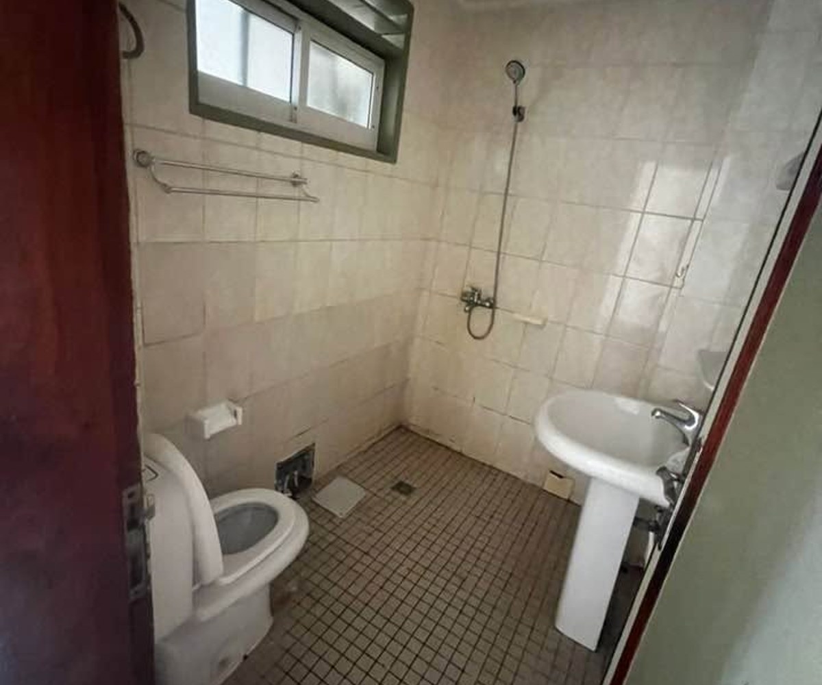 Appartement 2 chambres à louer à Bonapriso – 500 000 FCFA