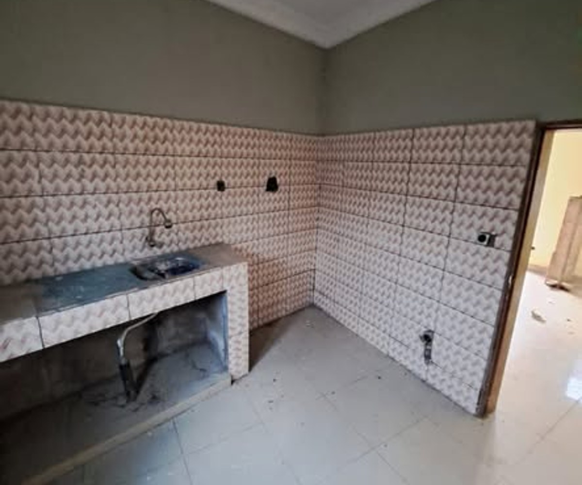 Appartement moderne à Odza Petit Marché