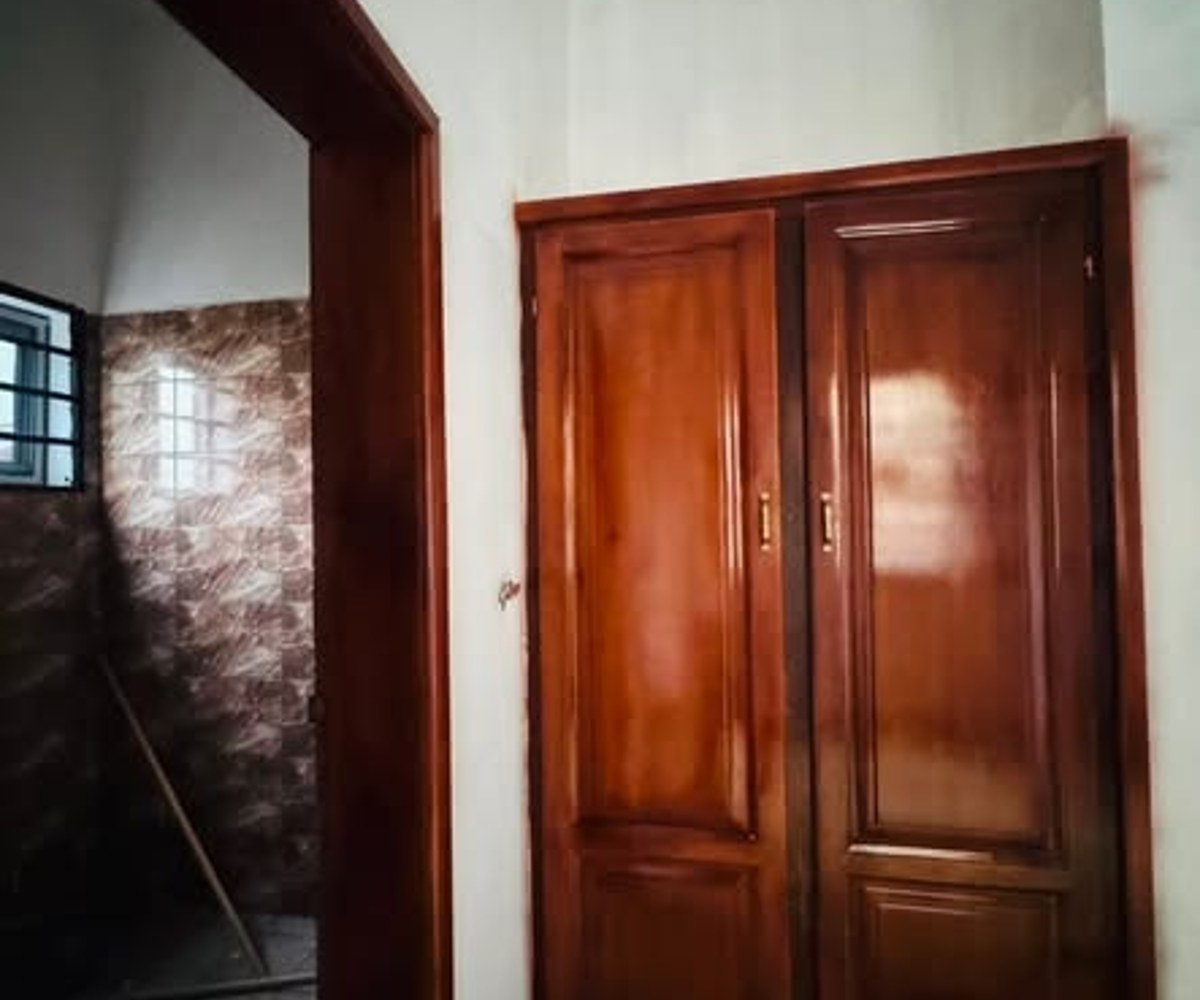 Chambre moderne à louer à Simbock (Mbalgong lycée)